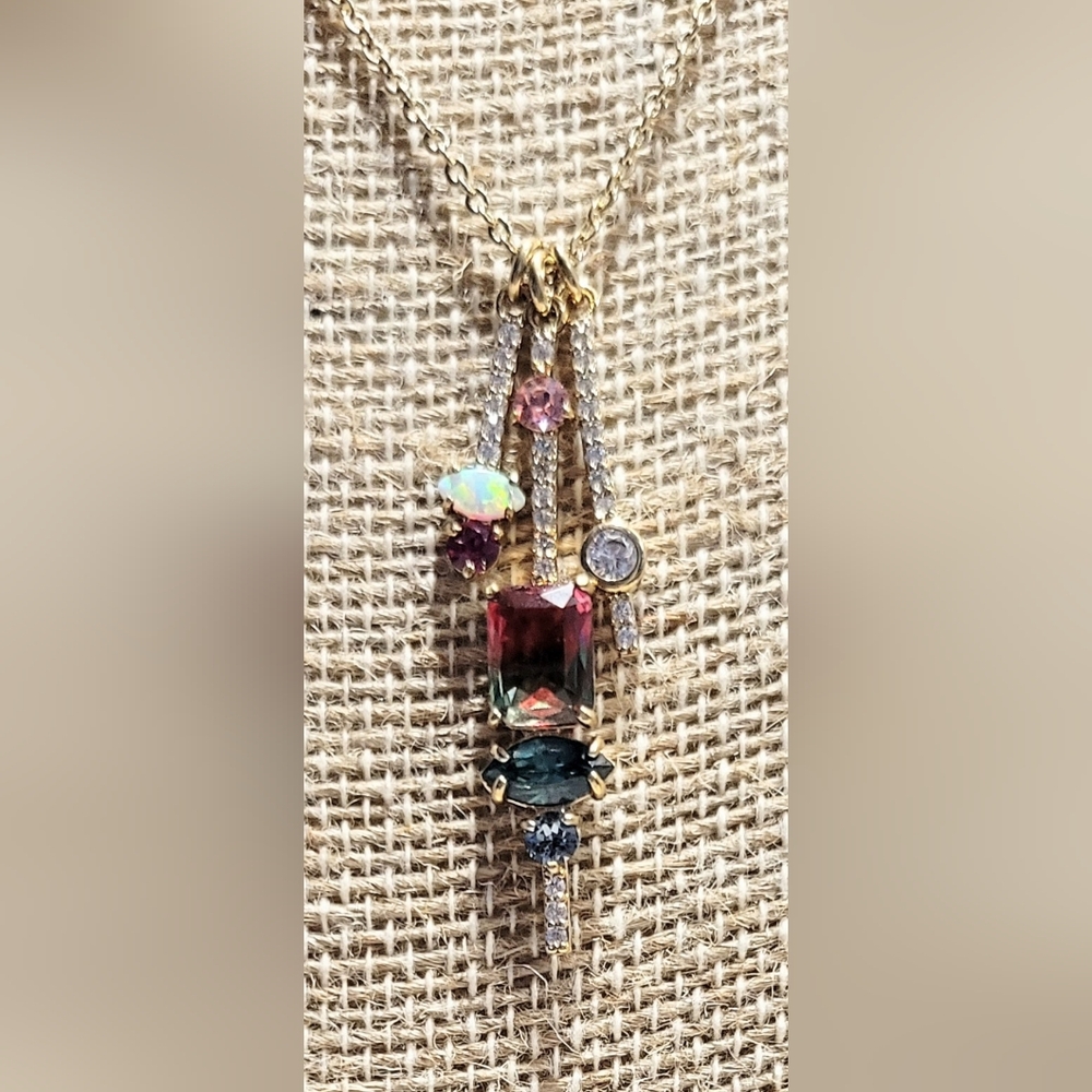 Chloe + Isabel "Rare" Dandelyn Drop Necklace